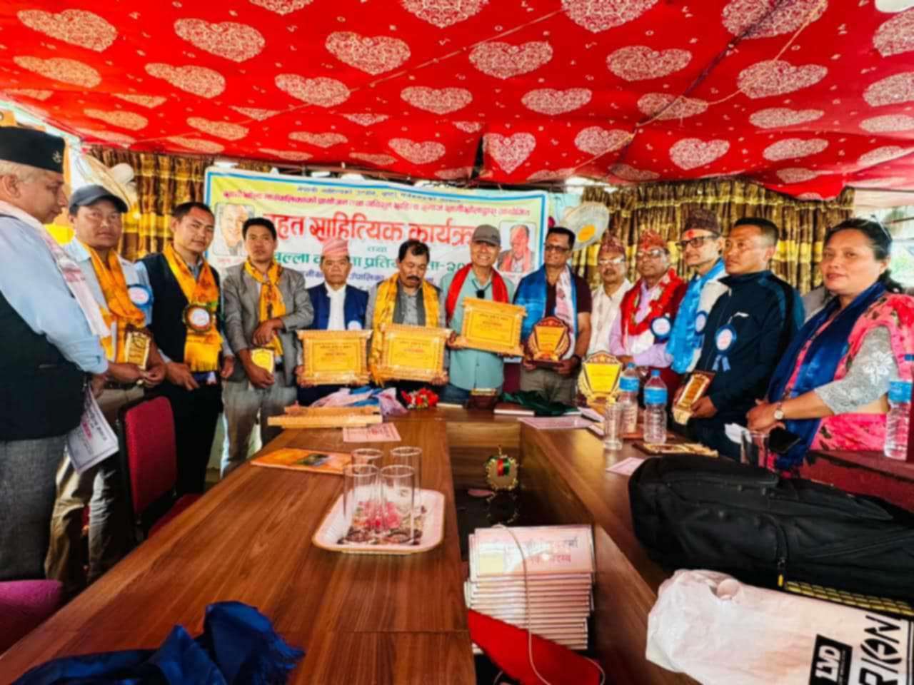 खानीखोलामा साहित्यिक चेतना फैलाउँदै कविता प्रतियोगिता सम्पन्न