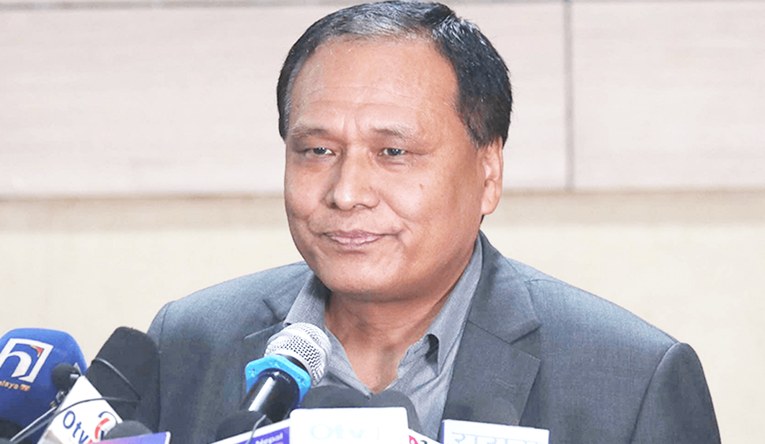 सिद्धबाबा सुरुङमार्गको काम छिटो सक्न मन्त्री घिसिङको निर्देशन