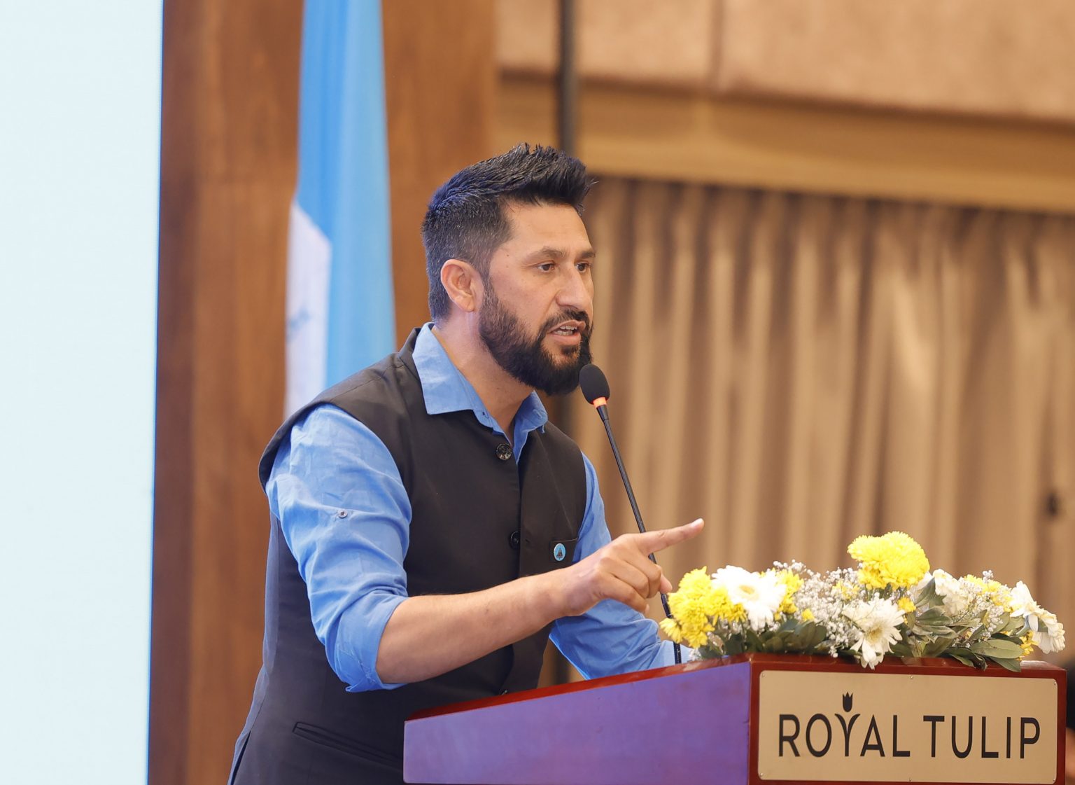 रास्वपाको अभिमुखीकरण कार्यक्रम सम्पन्न, सांसदलाई जिम्मेवार बन्न निर्देशन