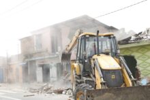 जोखिमयुक्त क्षेत्र खाली गराउँदै सरकारको राहत तथा व्यवस्थापन अभियान