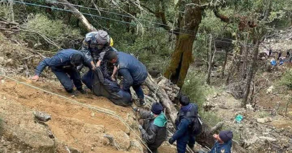 रोल्पा जिप दुर्घटनामा ज्यान गुमाएका २० जनाकै पहिचान खुल्यो