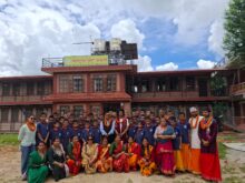 गुरुपूर्णिमाको अवसरमा श्री शचितीर्थ त्रिवेणी गुरुकुलमा बटुक तथा गुरु भोजन
